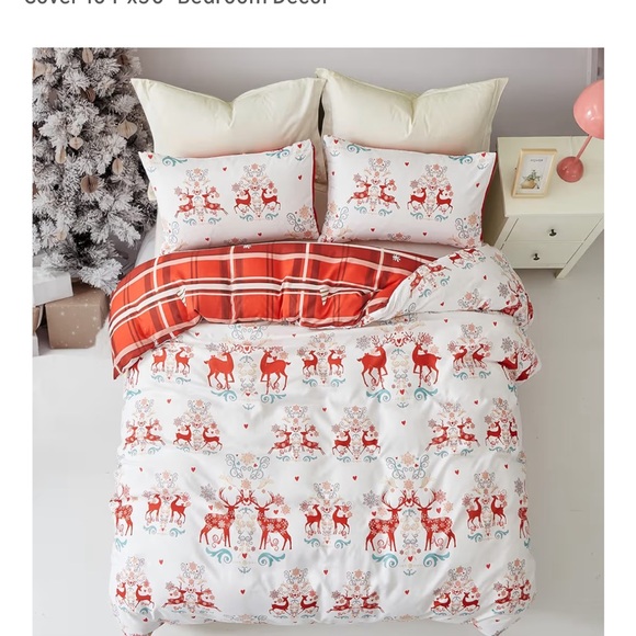 Festive Reindeer Bedding Set Reversible - Red and White - Picture 2 of 4